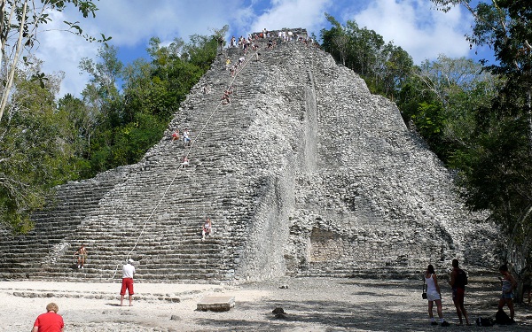 Coba: The Nohoch Mul Pyramid